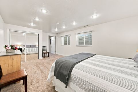 Tiny photo for 2092 E SOMERSET DR S, Cottonwood Heights, UT 84121 (MLS # 2173475)