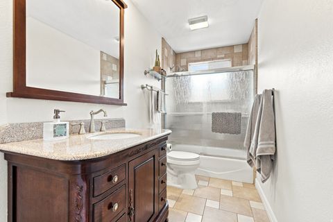 Tiny photo for 2092 E SOMERSET DR S, Cottonwood Heights, UT 84121 (MLS # 2173475)