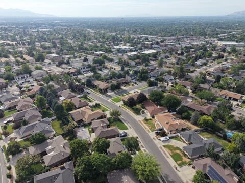 Tiny photo for 2092 E SOMERSET DR S, Cottonwood Heights, UT 84121 (MLS # 2173475)