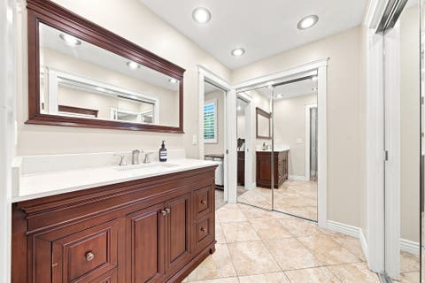 Tiny photo for 2092 E SOMERSET DR S, Cottonwood Heights, UT 84121 (MLS # 2173475)