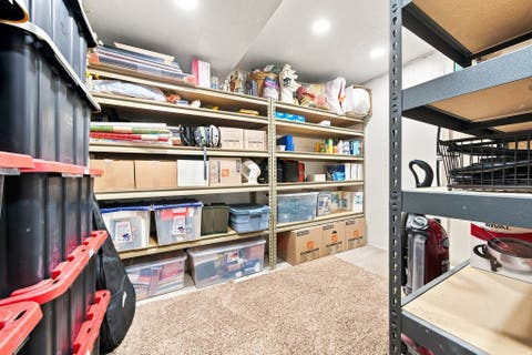 Tiny photo for 2092 E SOMERSET DR S, Cottonwood Heights, UT 84121 (MLS # 2173475)