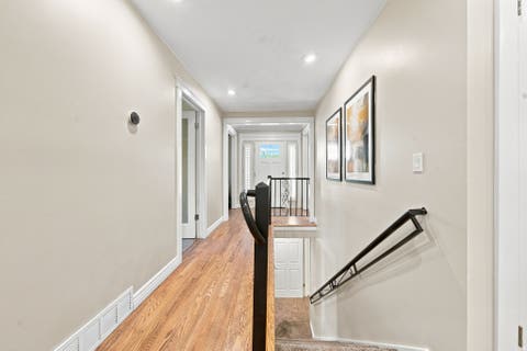 Tiny photo for 2092 E SOMERSET DR S, Cottonwood Heights, UT 84121 (MLS # 2173475)