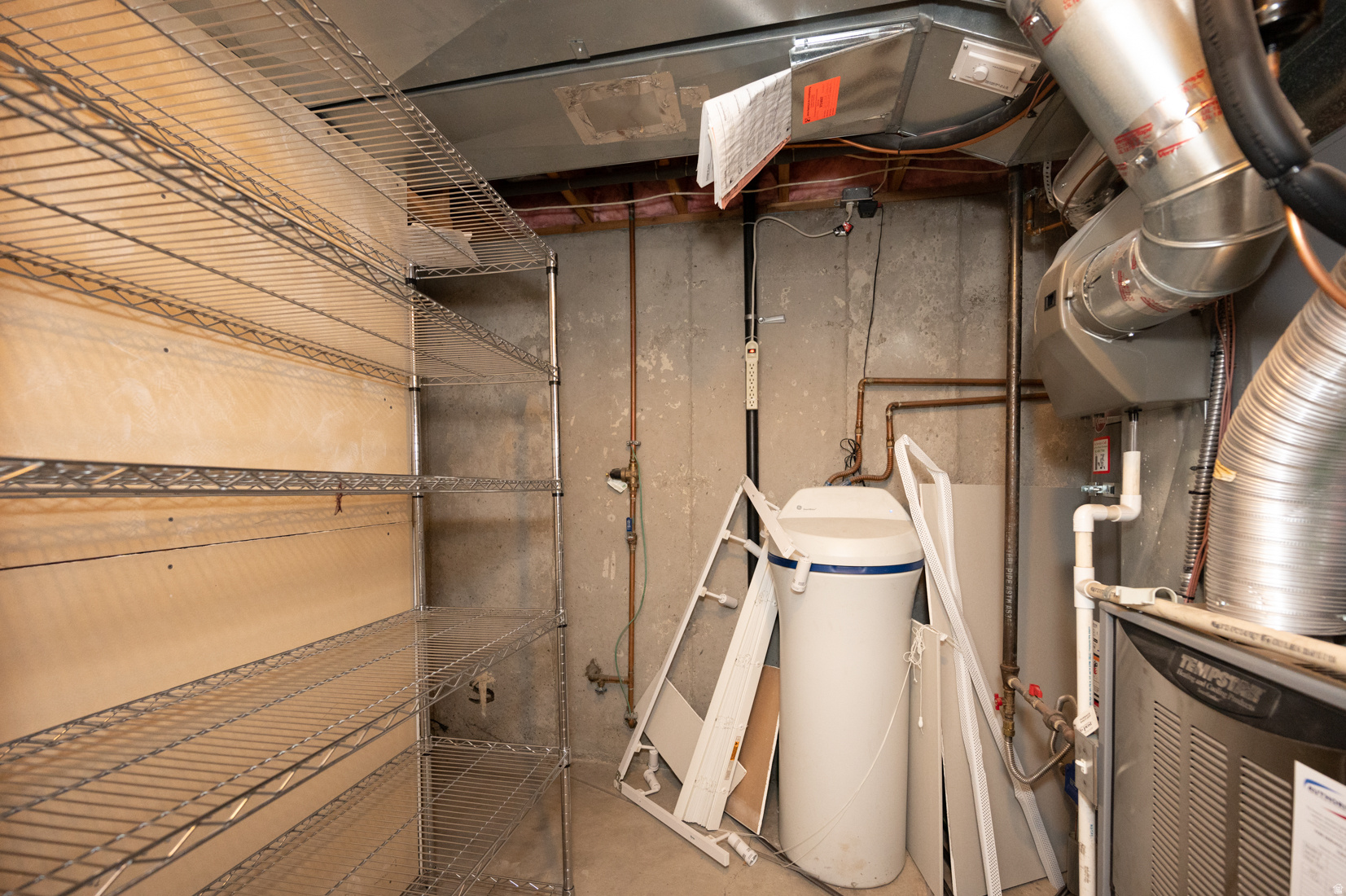 OLD DAIRY AT HIGH PO - Residential Lease