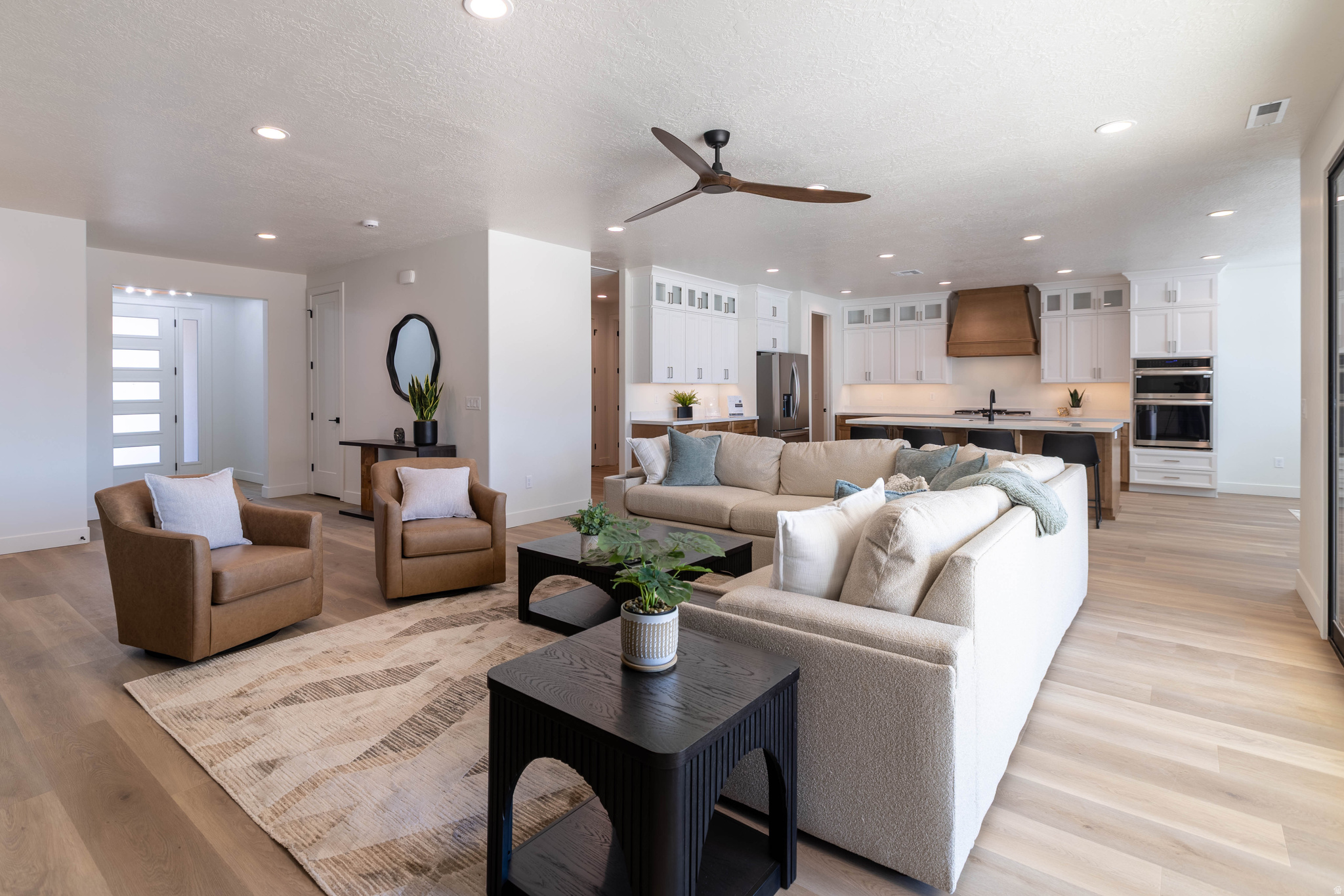 FRONTIER - Residential