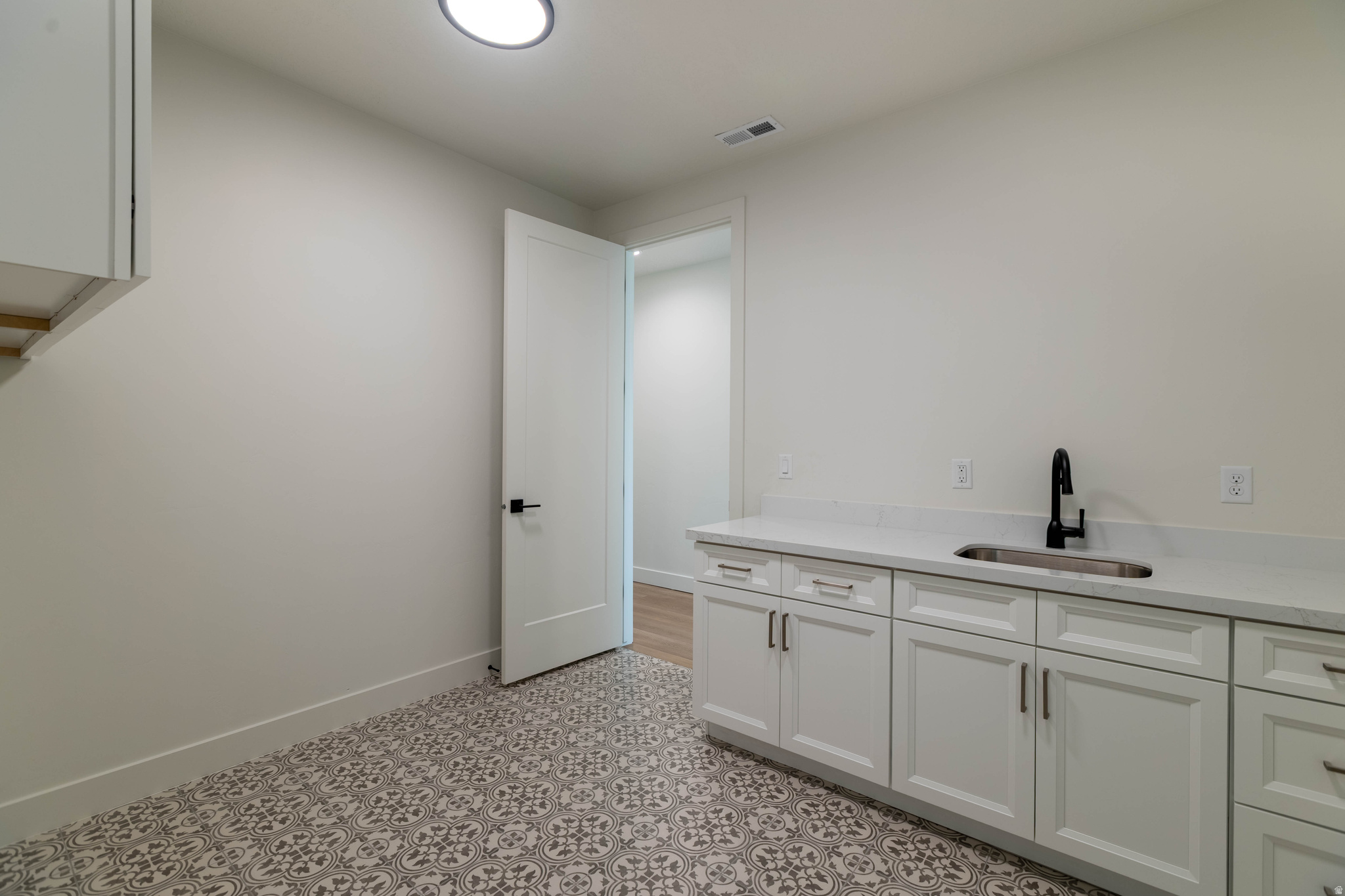 FRONTIER - Residential