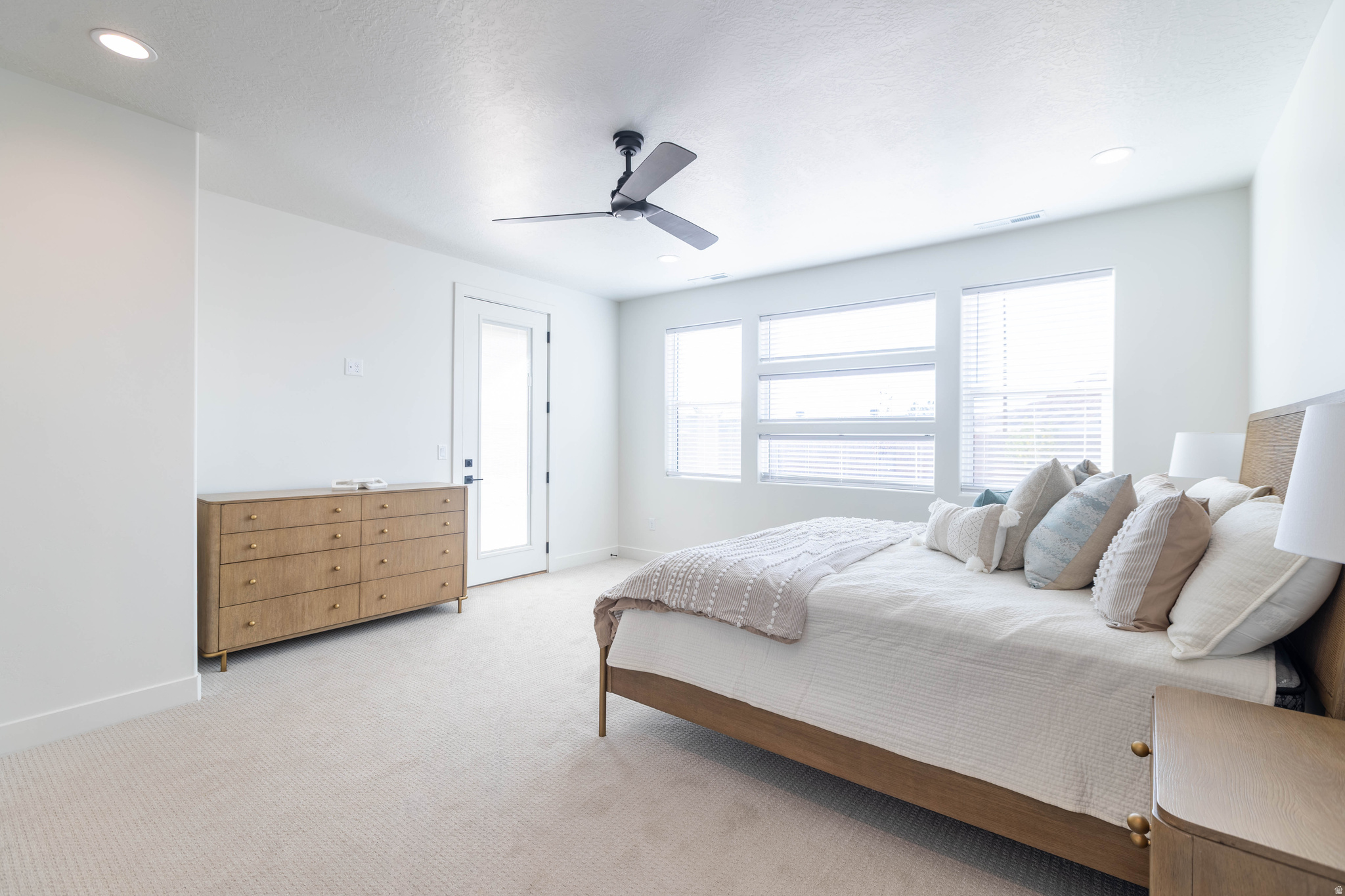 FRONTIER - Residential