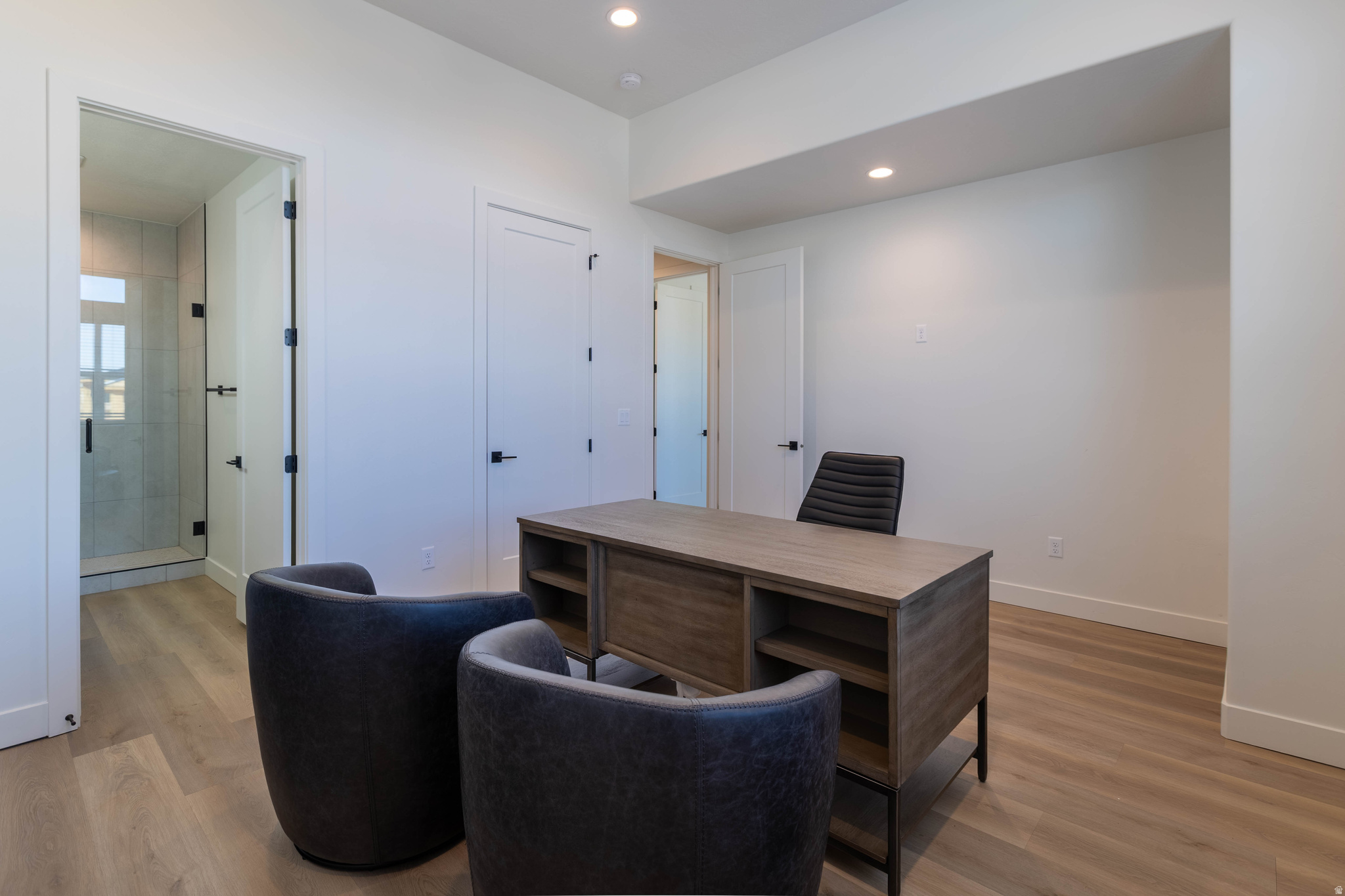 FRONTIER - Residential