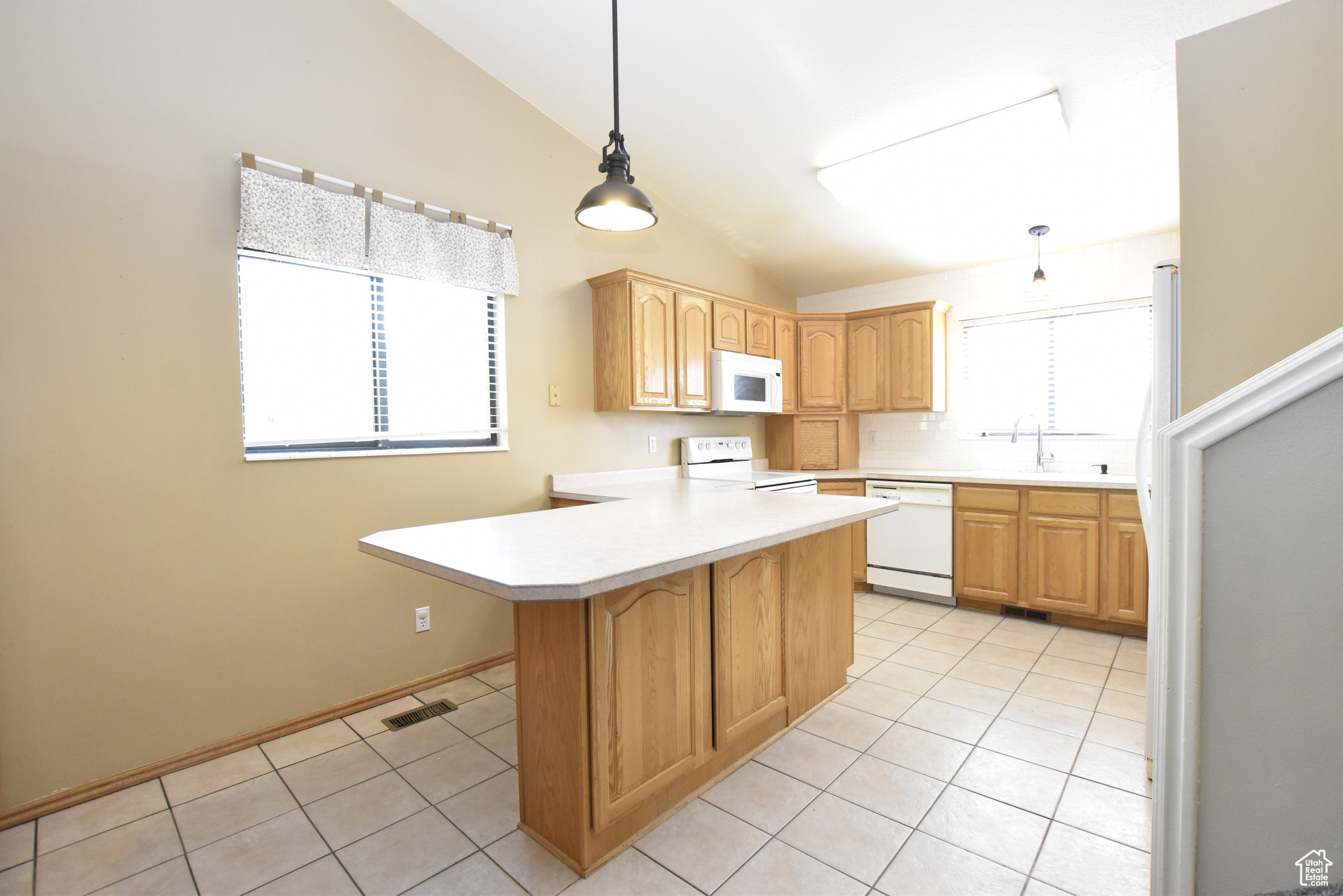 NORTH VILLAGE SUBD - Residential