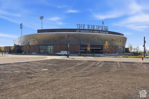 Tiny photo for 11223 S CLEAR BLUE DR W, South Jordan, UT 84009 (MLS # 2190831)