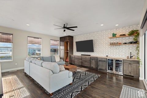 Tiny photo for 11223 S CLEAR BLUE DR W, South Jordan, UT 84009 (MLS # 2190831)