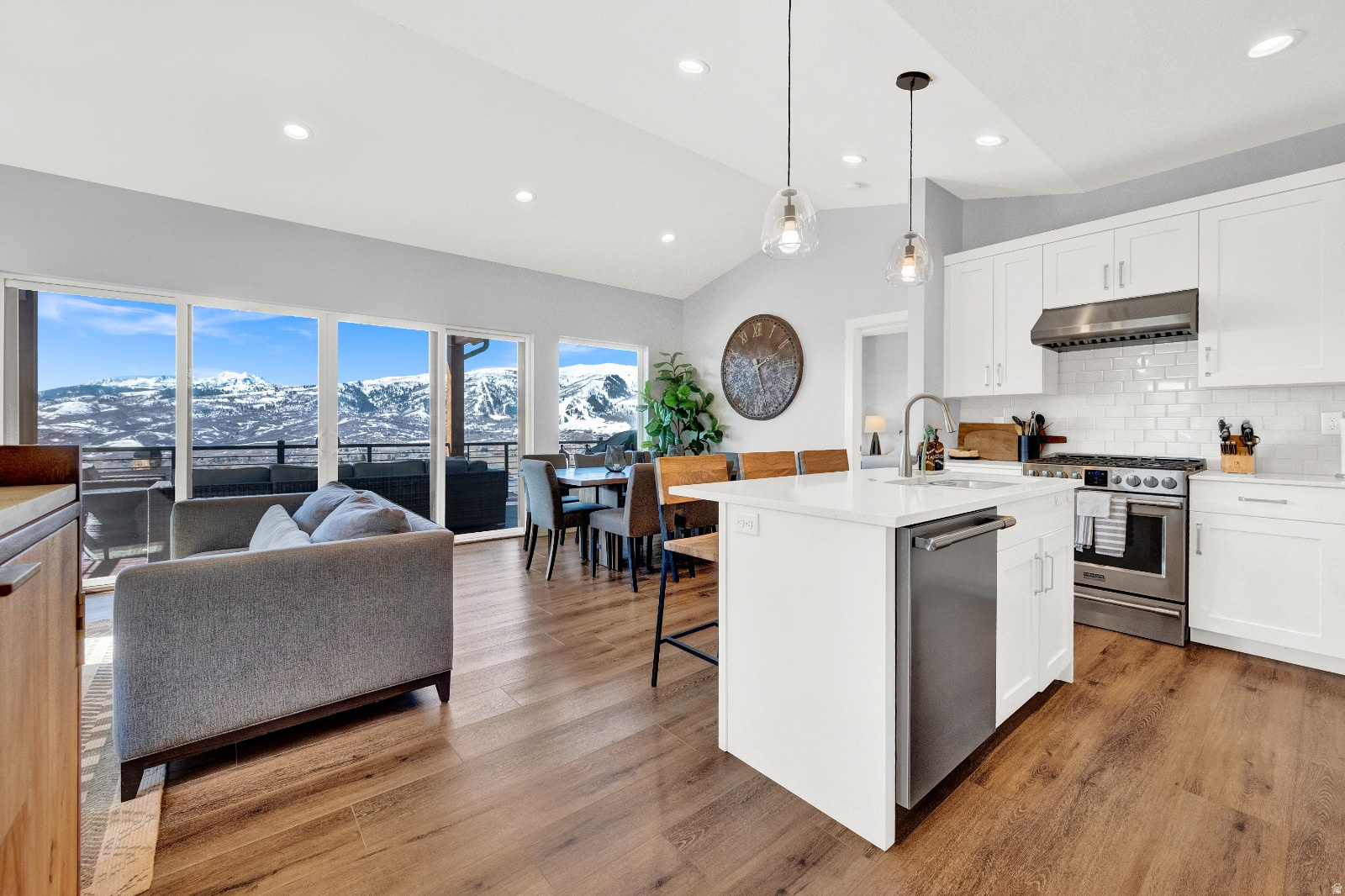 BRIDGES - Residential