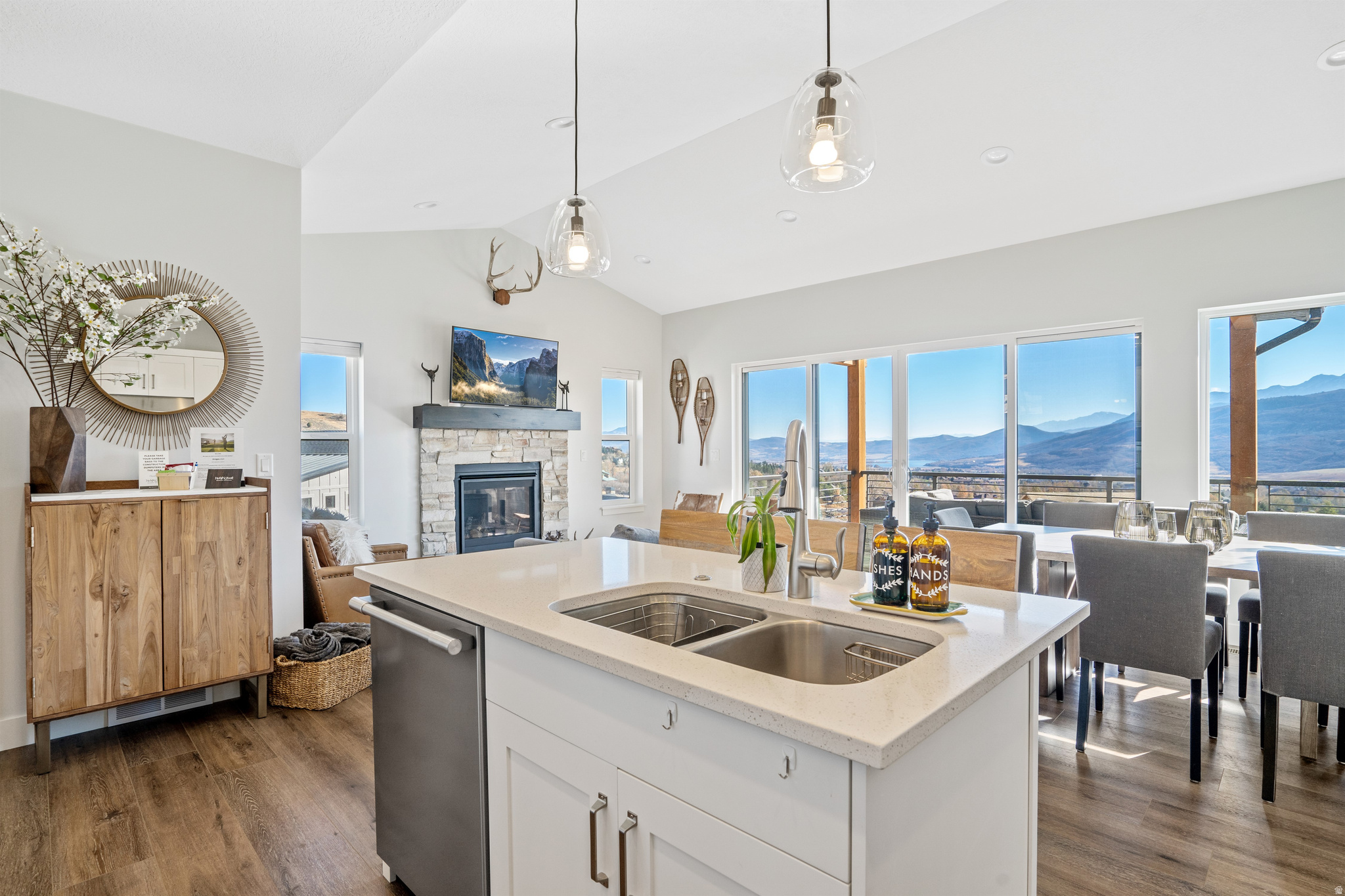 BRIDGES - Residential