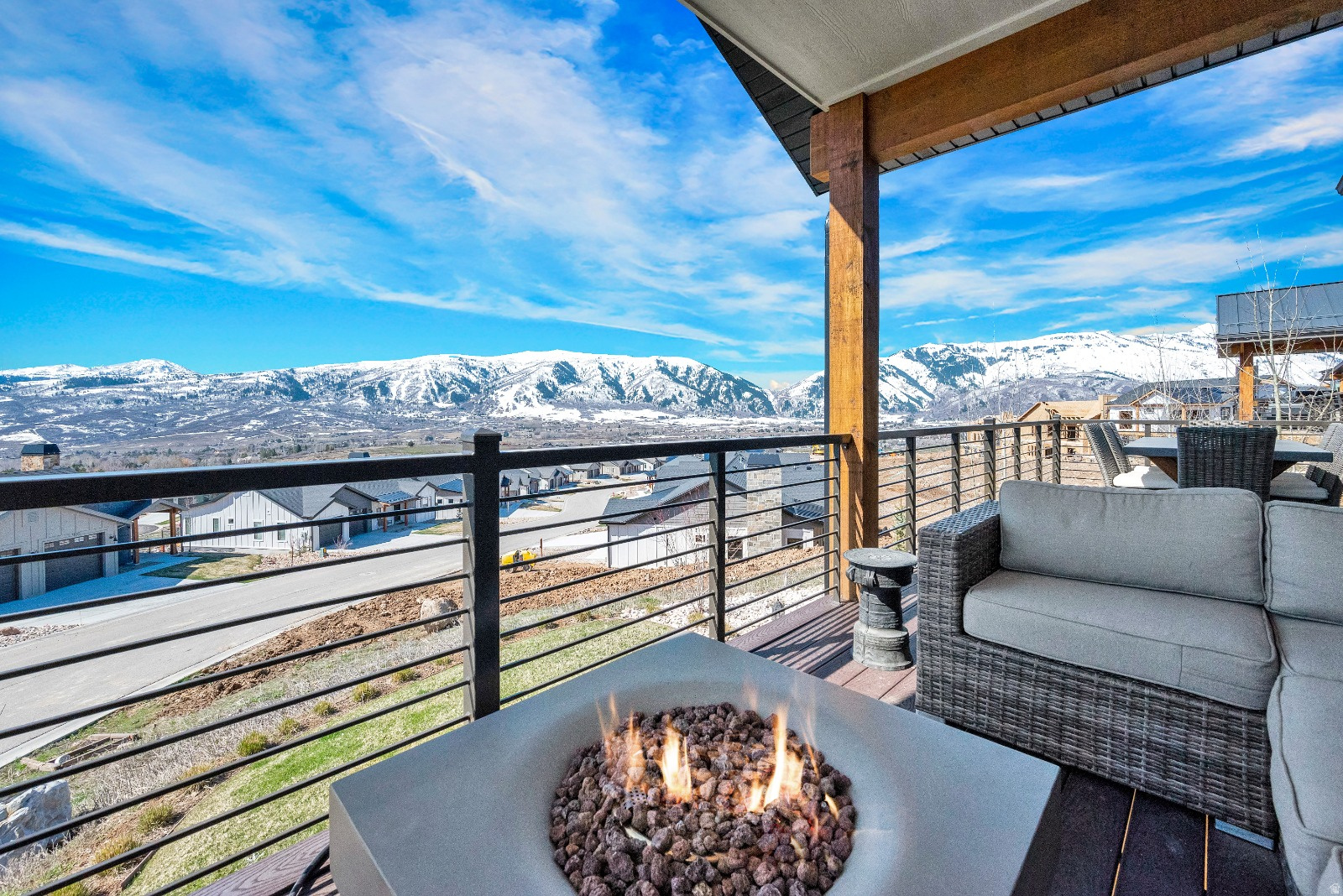 BRIDGES - Residential