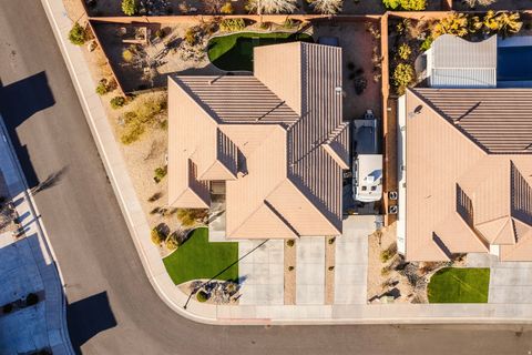 Tiny photo for 2714 W 220 N, Hurricane, UT 84737 (MLS # 2135105)