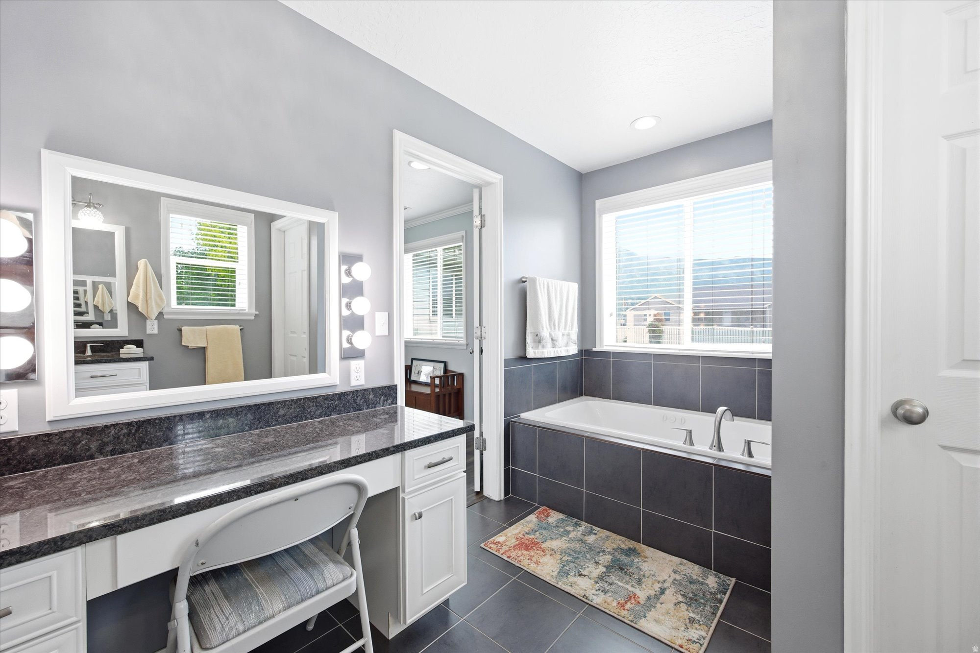 BAYVIEW PARK - Residential
