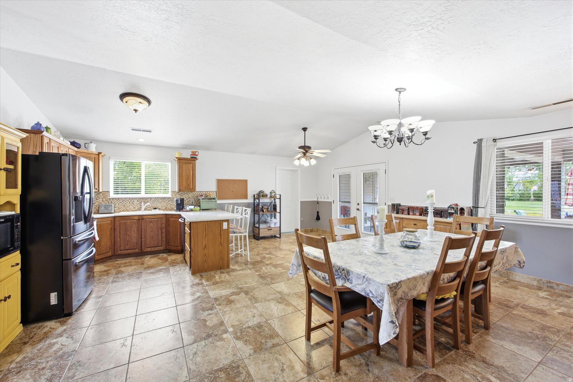 BAYVIEW PARK - Residential