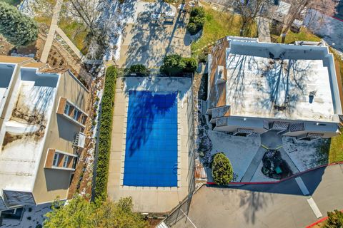 Tiny photo for 4660 S QUAIL PARK DR #H, Salt Lake City, UT 84117 (MLS # 2130239)