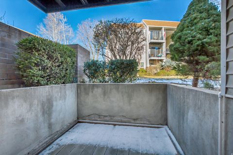 Tiny photo for 4660 S QUAIL PARK DR #H, Salt Lake City, UT 84117 (MLS # 2130239)