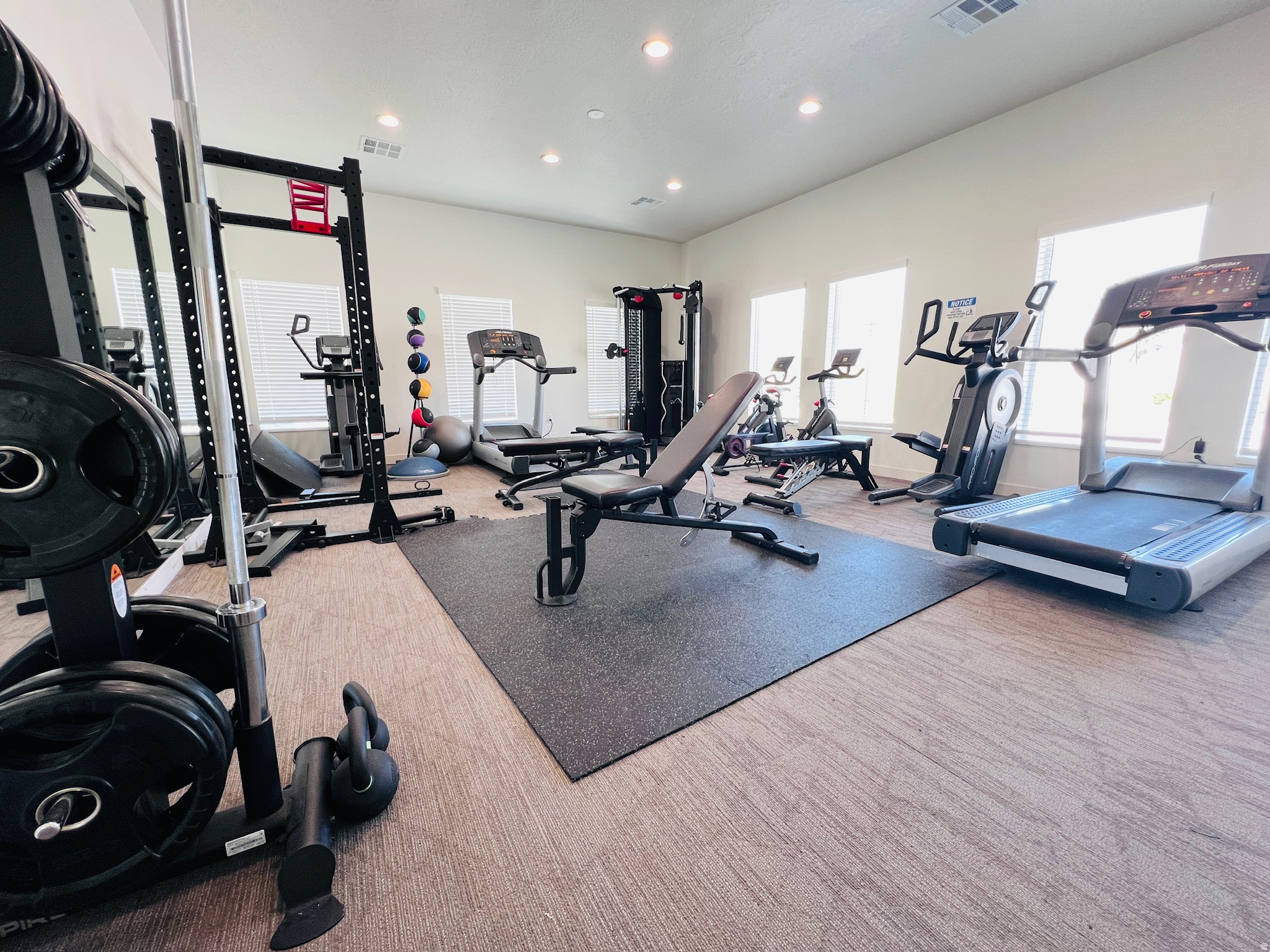 PROMINENCE POINT - Residential