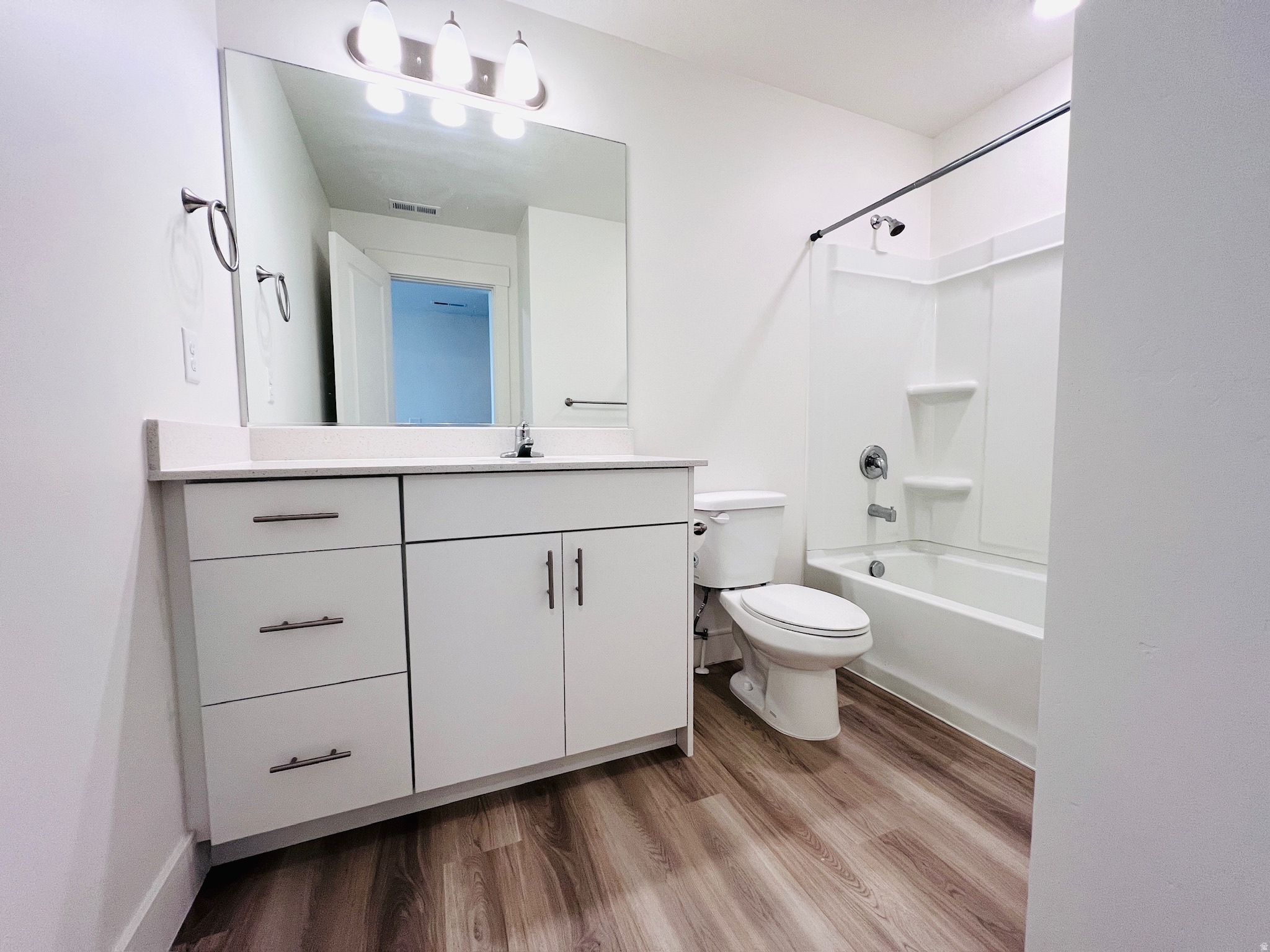 PROMINENCE POINT - Residential