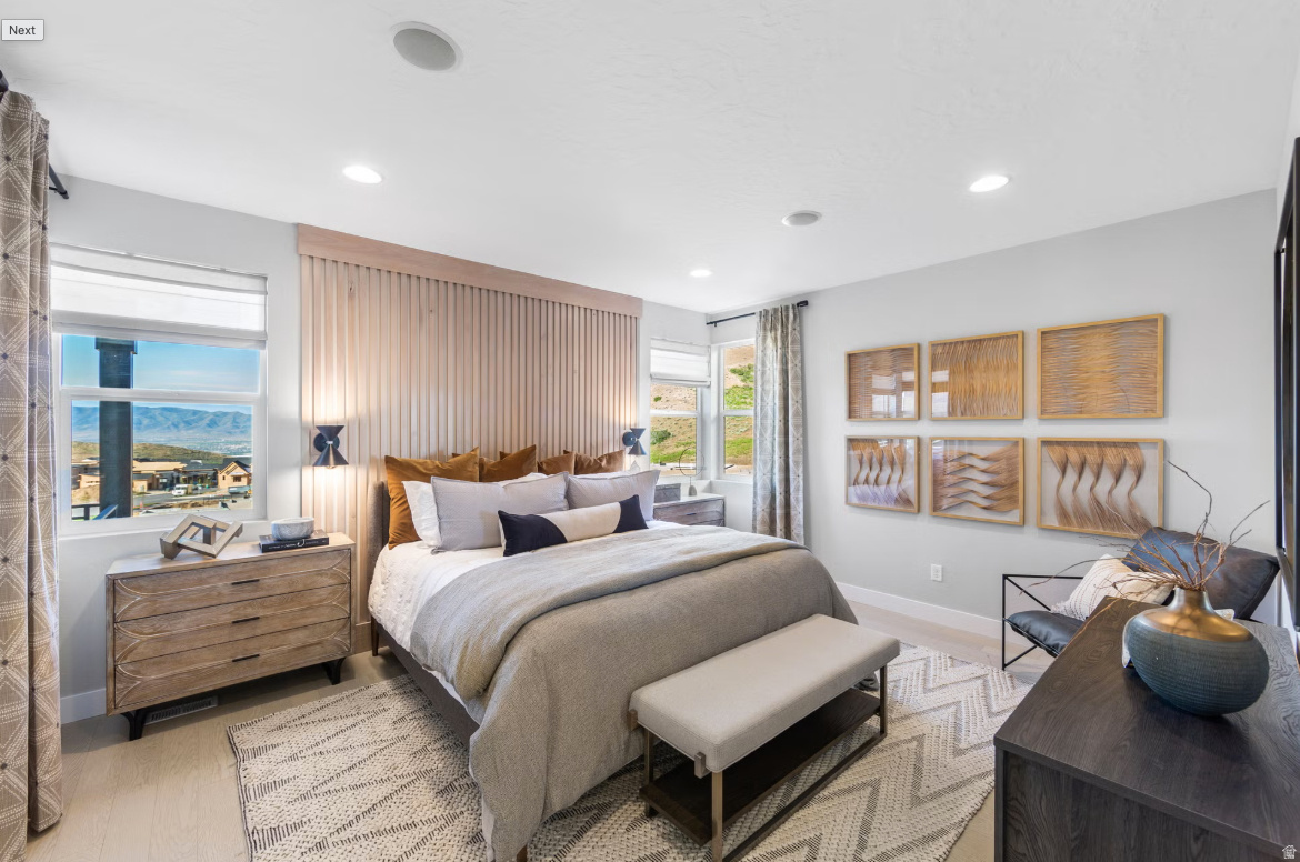 CANYON POINT - Residential