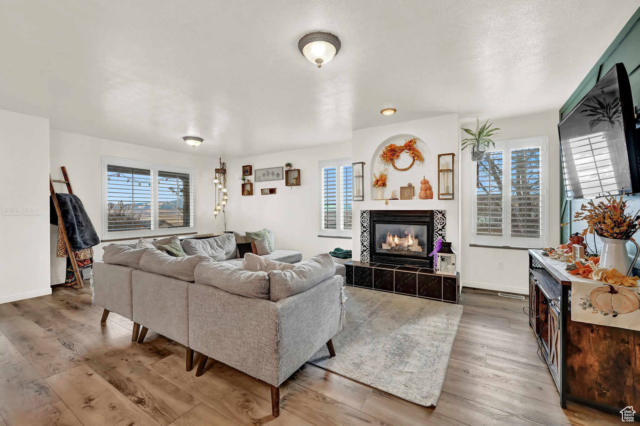 10877 N Wallace Ln, Tremonton, Utah image 7
