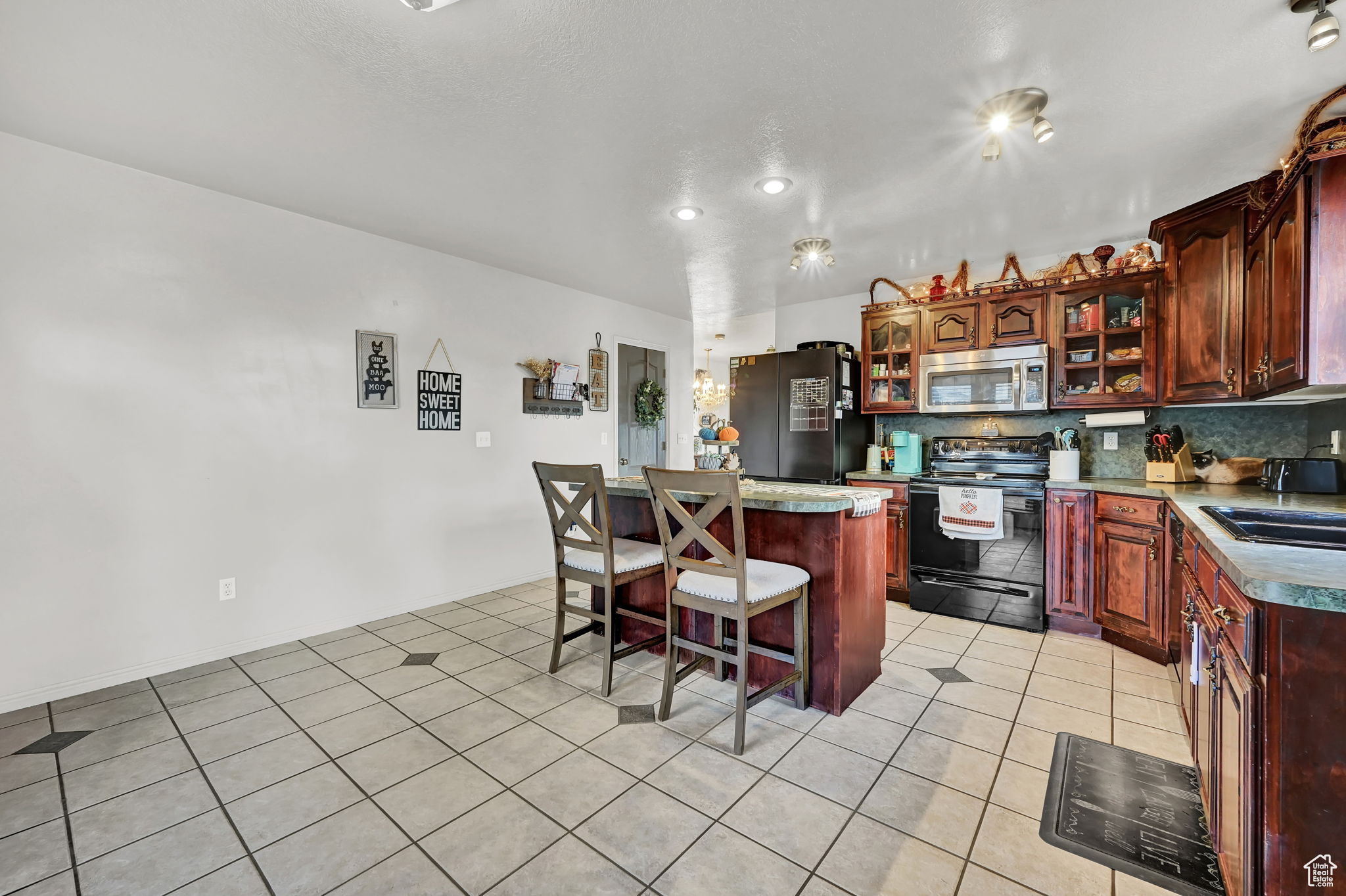 10877 N Wallace Ln, Tremonton, Utah image 10