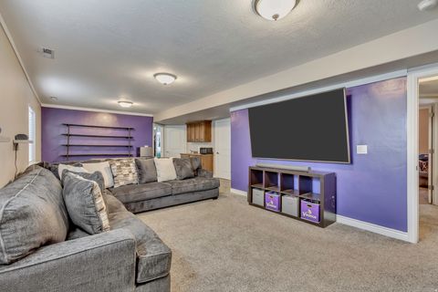 Tiny photo for 653 STONEBROOK LN, Santaquin, UT 84655 (MLS # 2126582)