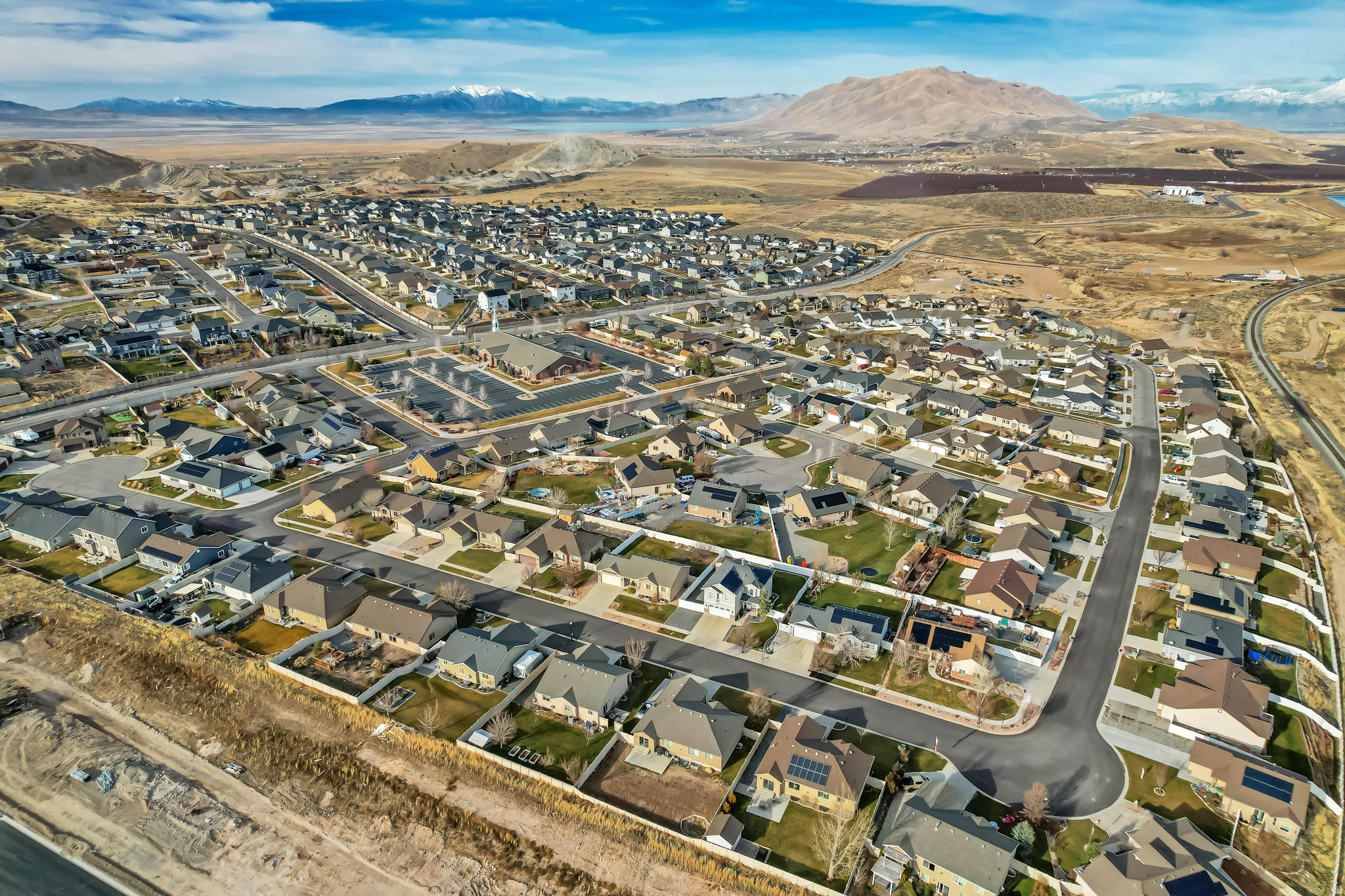 SUMMIT RIDGE - Residential