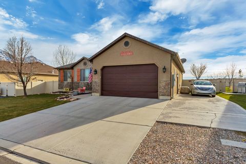 Tiny photo for 653 STONEBROOK LN, Santaquin, UT 84655 (MLS # 2126582)