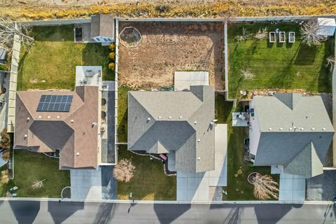 Tiny photo for 653 STONEBROOK LN, Santaquin, UT 84655 (MLS # 2126582)