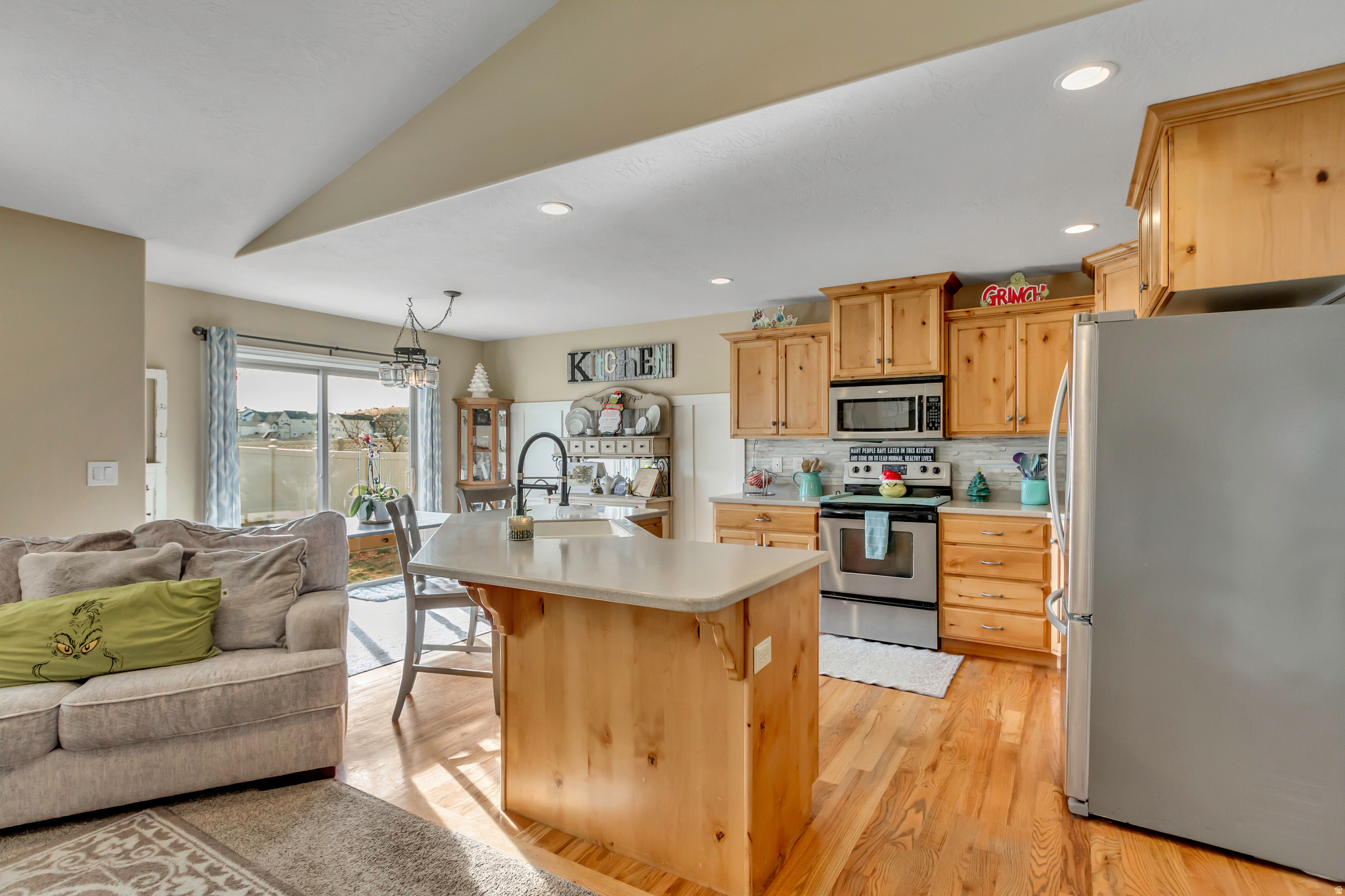 SUMMIT RIDGE - Residential