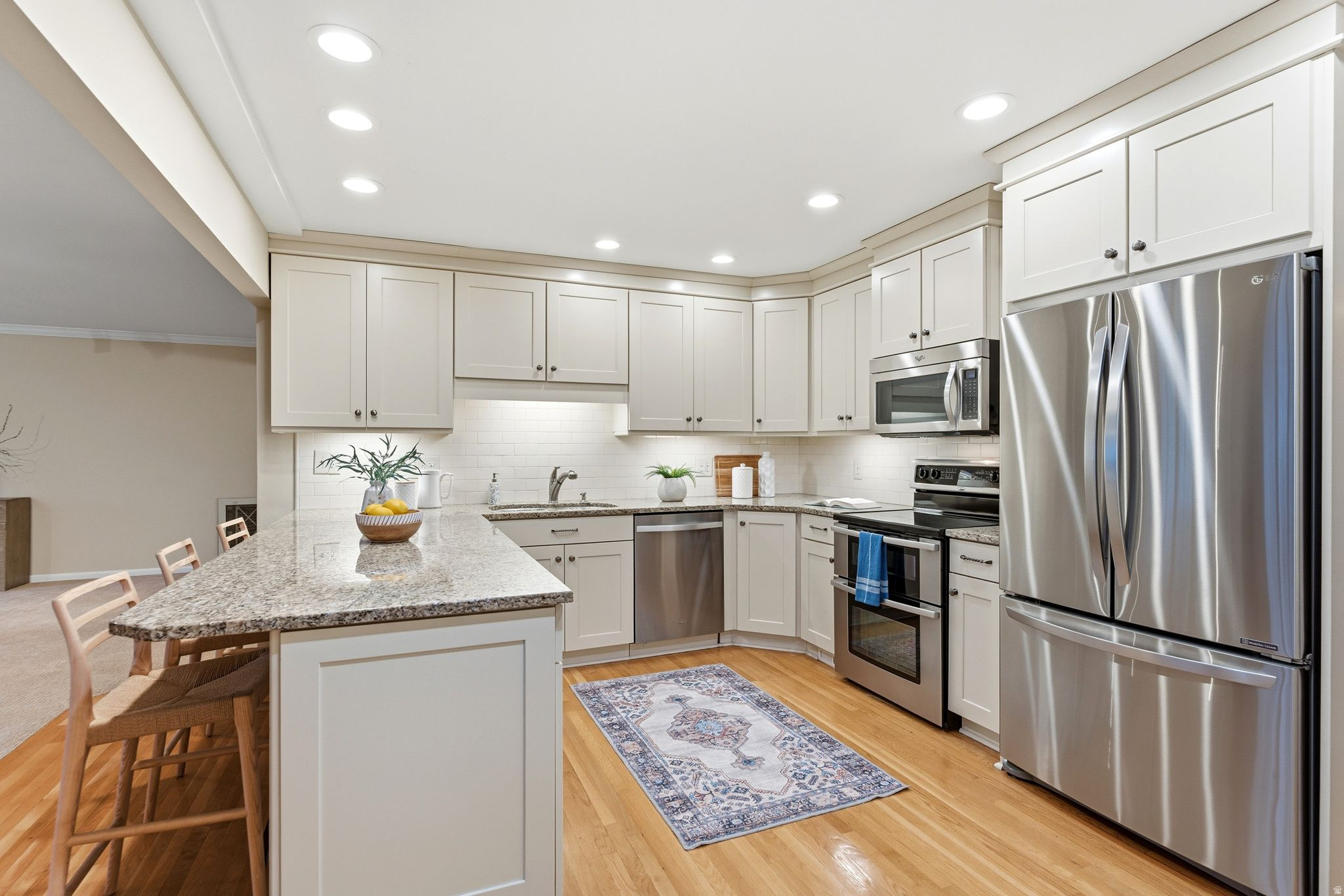 FAIRMONT - Residential