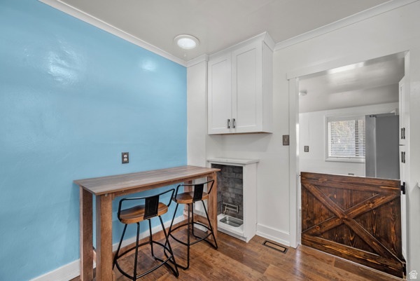 ELTON SUB - Residential