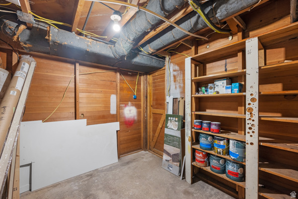 ELTON SUB - Residential