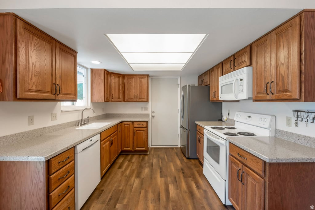 VALLEY WEST - Residential