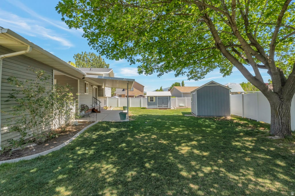 VALLEY WEST - Residential