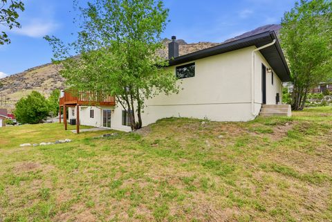Tiny photo for 1754 CALIFORNIA AVE, Provo, UT 84606 (MLS # 2154083)
