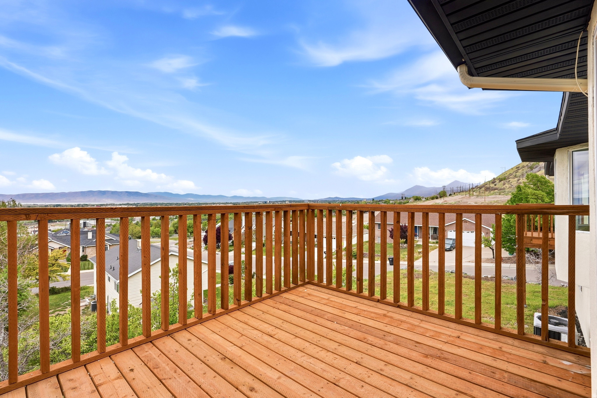 EAGLES VIEW - Residential