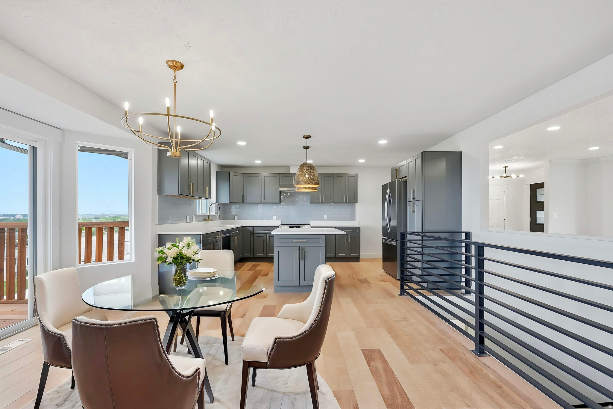 EAGLES VIEW - Residential