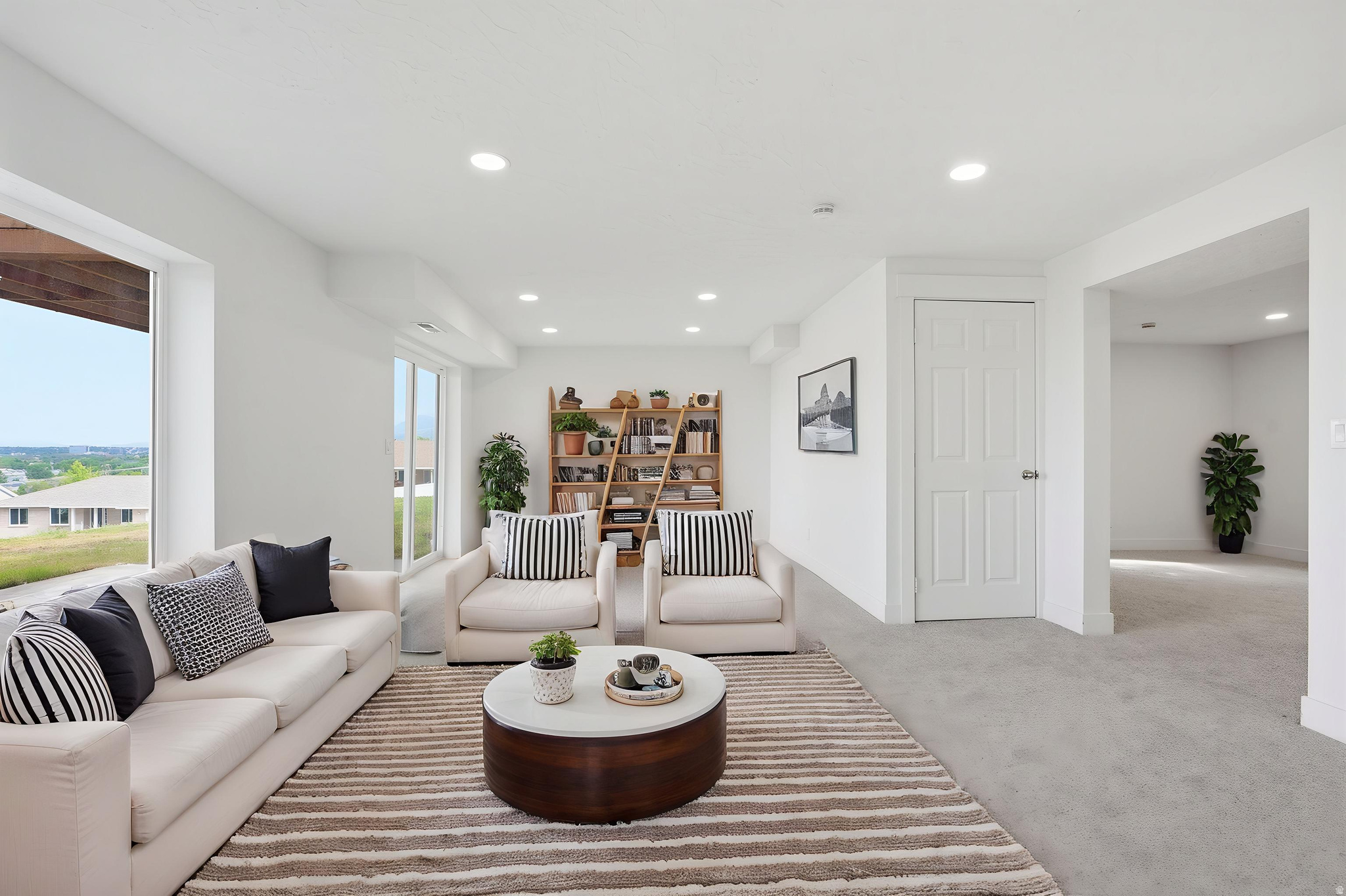 EAGLES VIEW - Residential