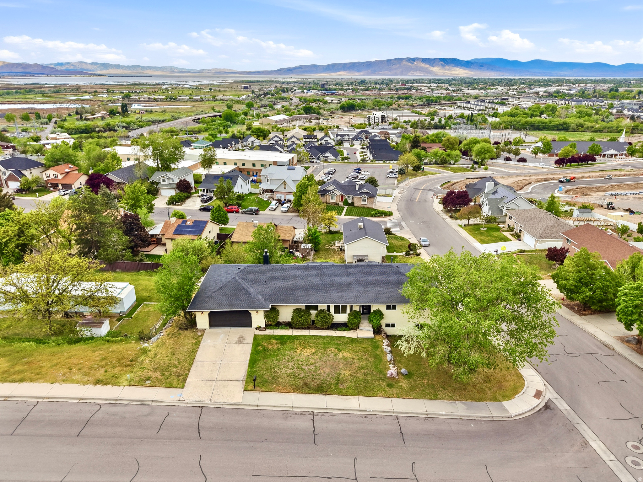 EAGLES VIEW - Residential