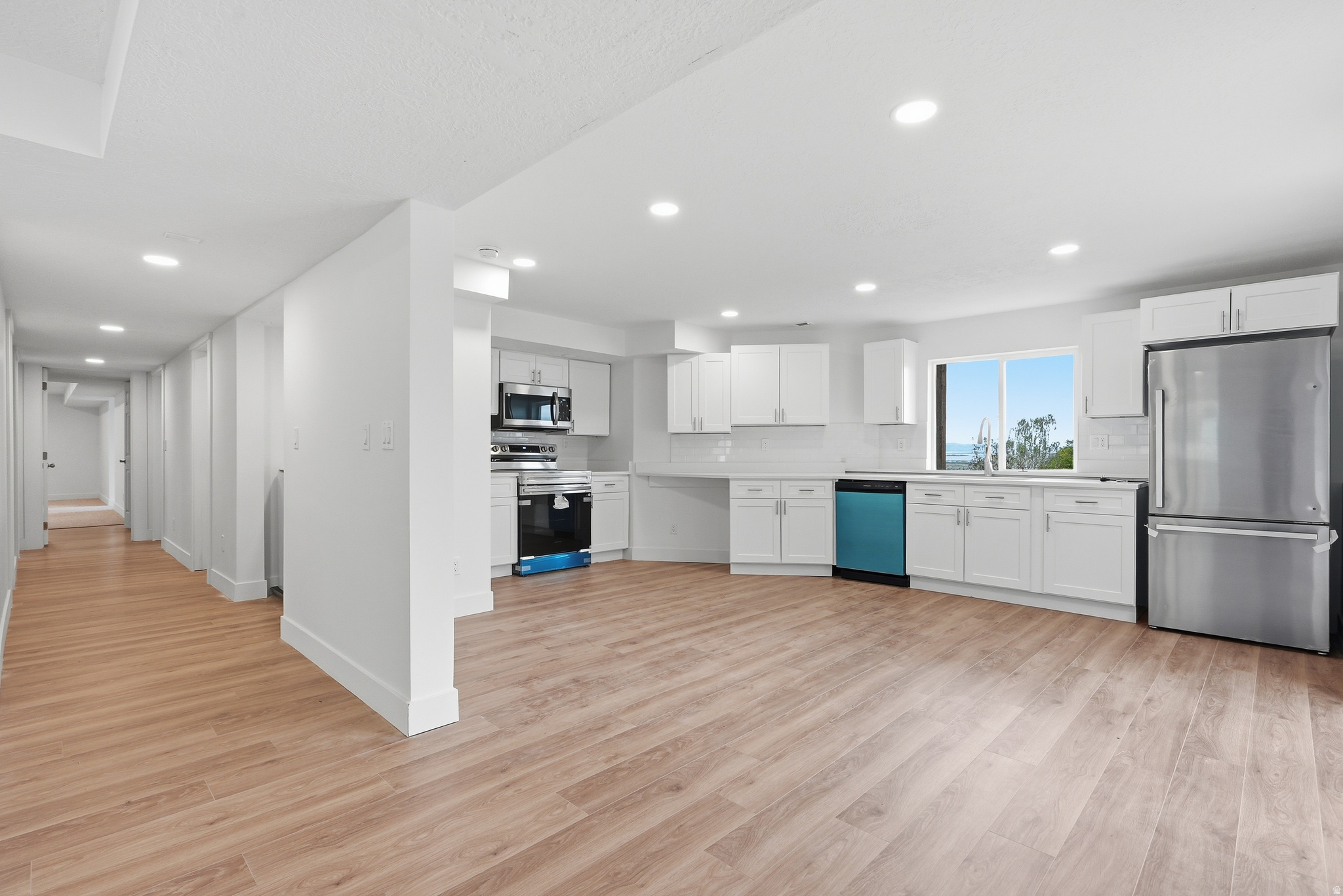 EAGLES VIEW - Residential