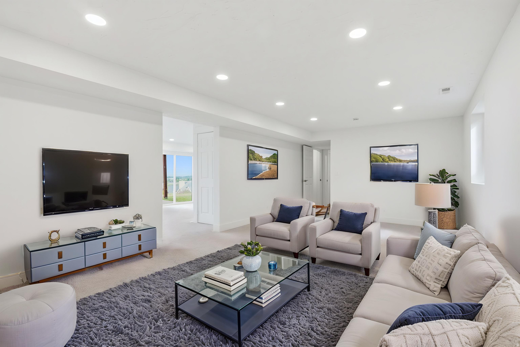 EAGLES VIEW - Residential