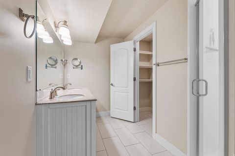 Tiny photo for 884 E BIG SNOWY CT, Draper, UT 84020 (MLS # 2139367)