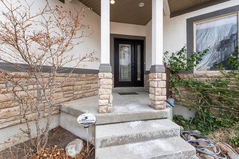 Tiny photo for 884 E BIG SNOWY CT, Draper, UT 84020 (MLS # 2139367)