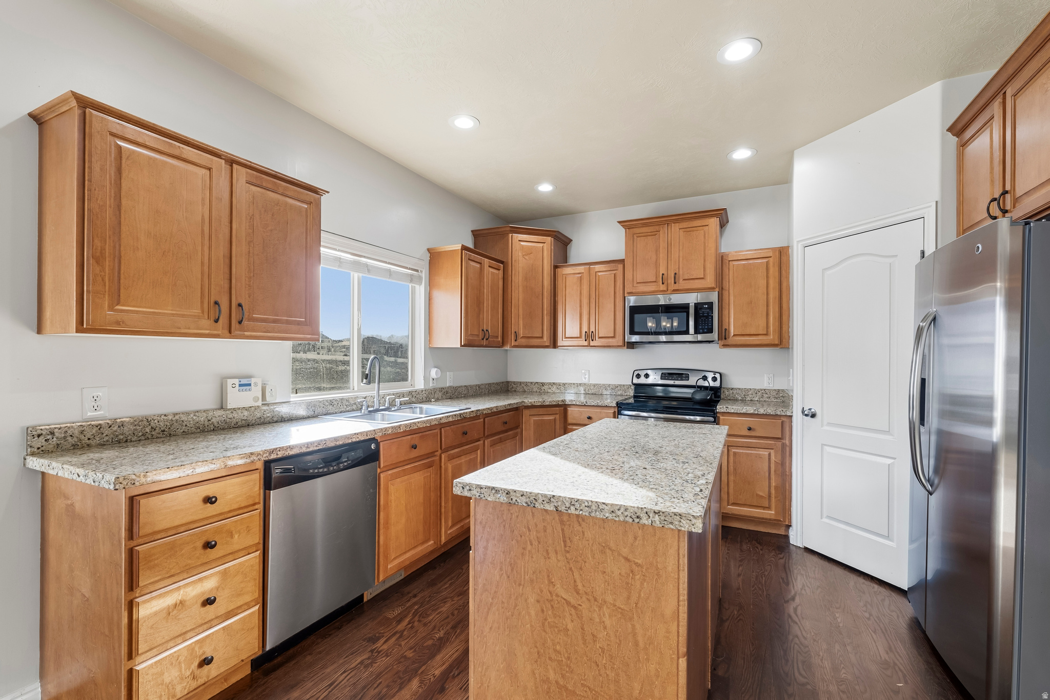 MONTANA VIEW ESTATES - Residential