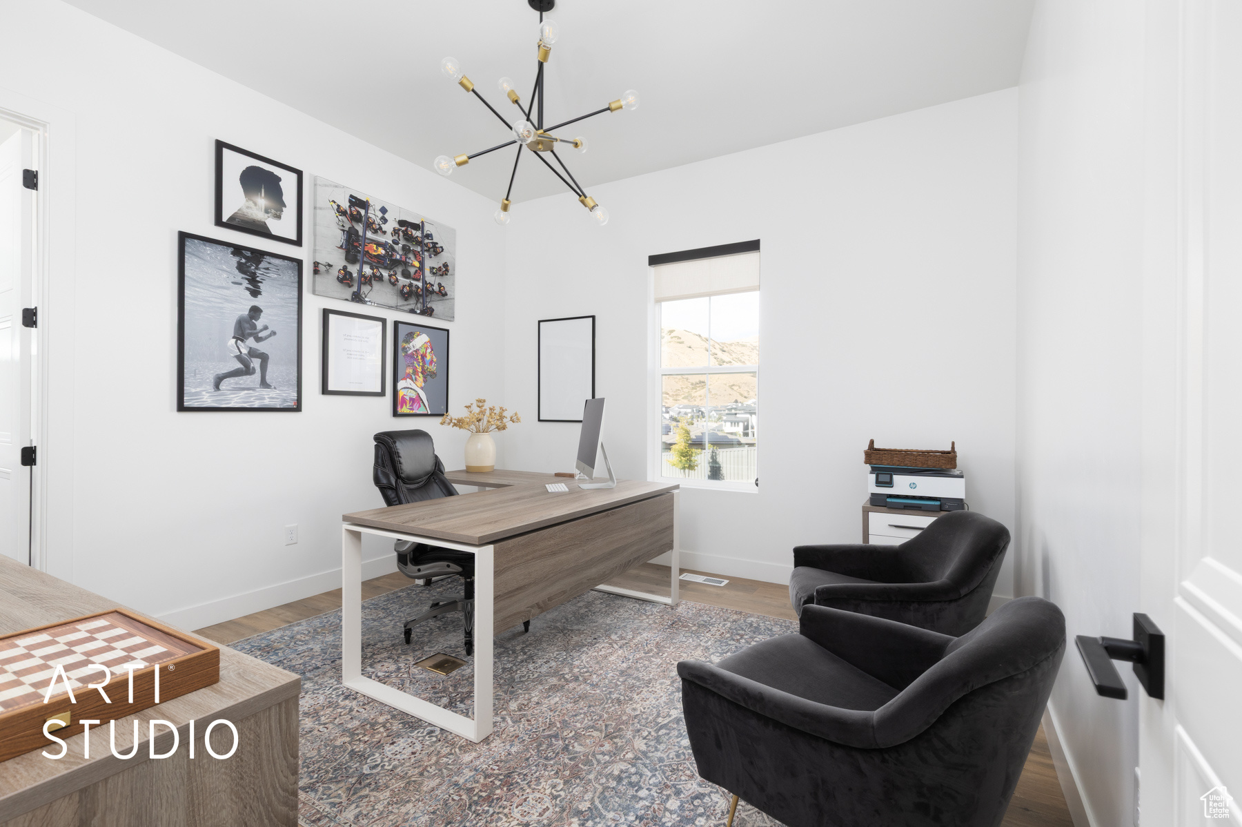 CANYON POINT - Residential