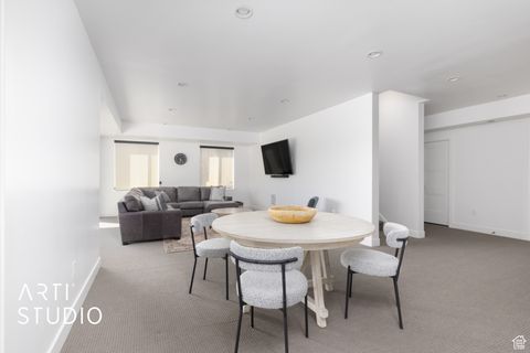 Tiny photo for 1725 W OAKRIDGE CIR, Lehi, UT 84048 (MLS # 2114750)