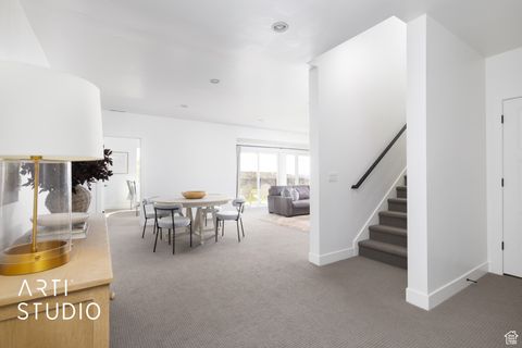Tiny photo for 1725 W OAKRIDGE CIR, Lehi, UT 84048 (MLS # 2114750)